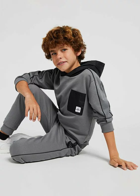 Chlapecké teplákové kalhoty Mayoral 7553-10 velikost 160