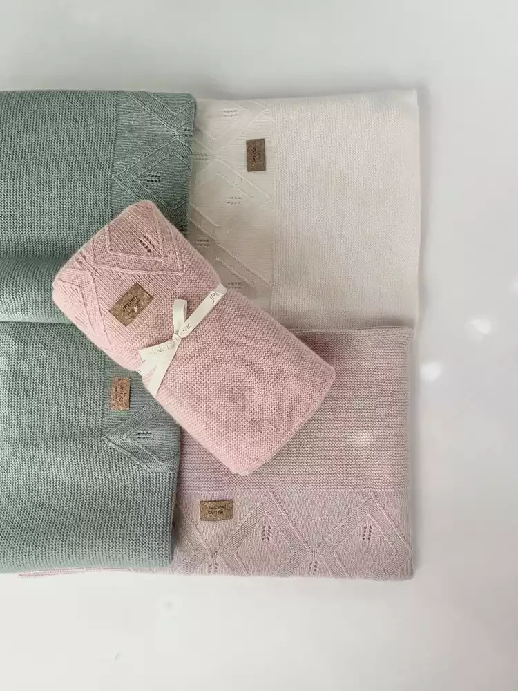 Jamiks pletená deka Mariam Dirty Pink