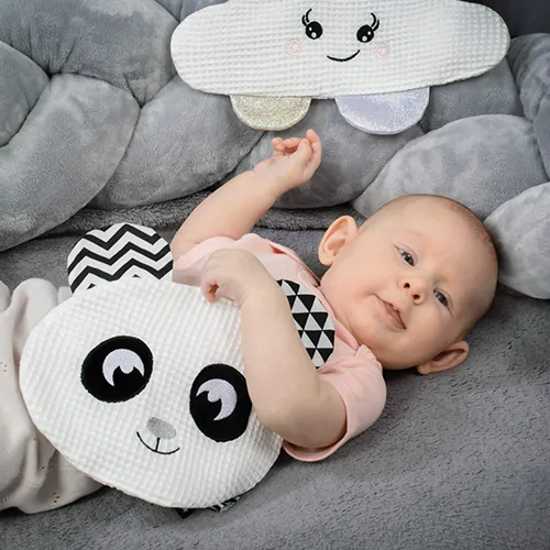 BABYONO Hračka muchláček Happy Panda 0m+