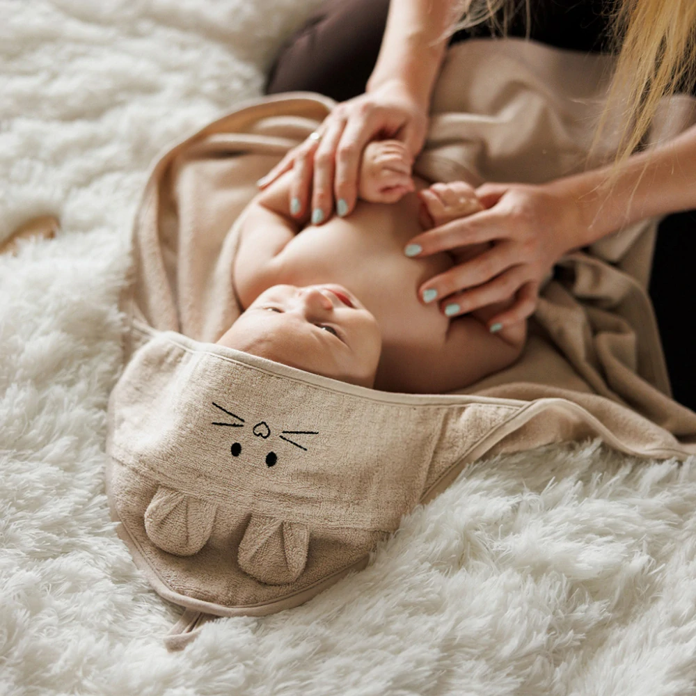 BABYONO Osuška bambusová Super Soft Dark Beige 100x100 cm