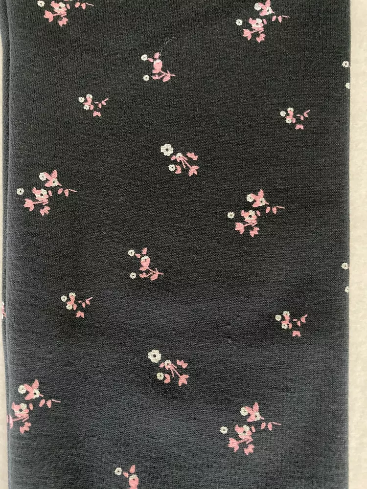 Dívčí zateplené legíny Topo in Fashion tmavě šedé drobné kytičky