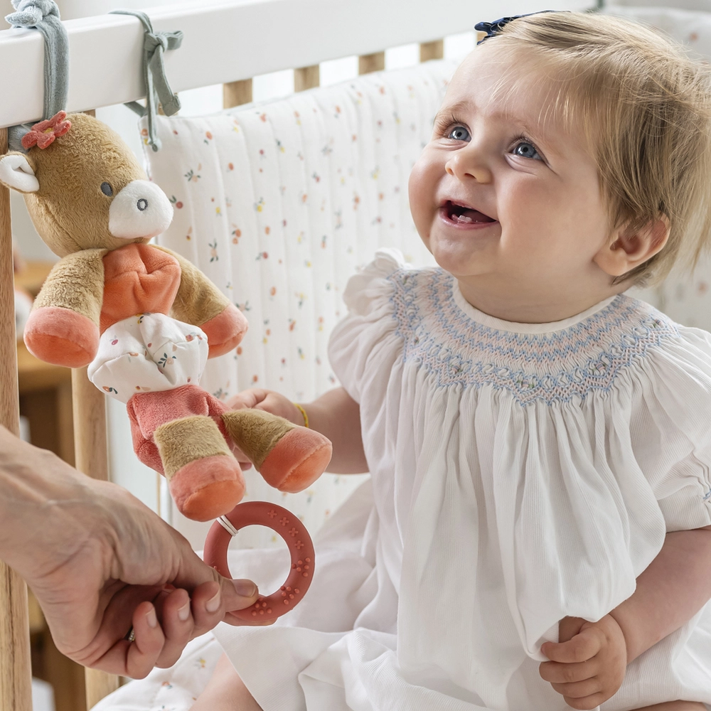 NATTOU Hračka plyšová vibrační kravička Mila 25 cm Mila, Zoe & Lana