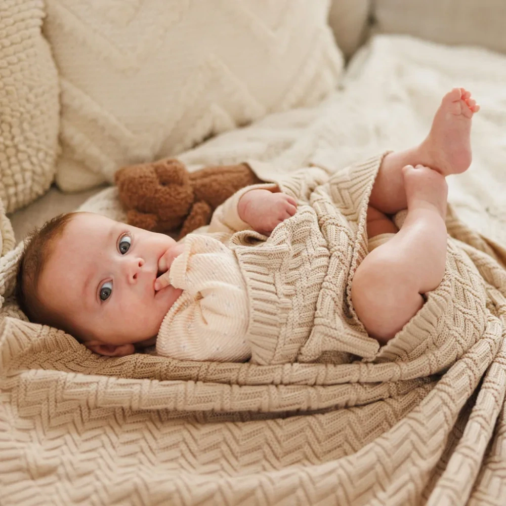 BABYONO Deka z organické bavlny pletená 75 x 100 cm beige 0m+