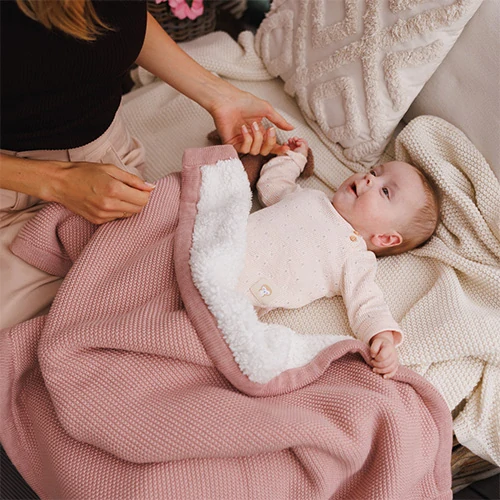 BABYONO Deka bavlněná s fleecovou podšívkou 75 x 100 cm růžová