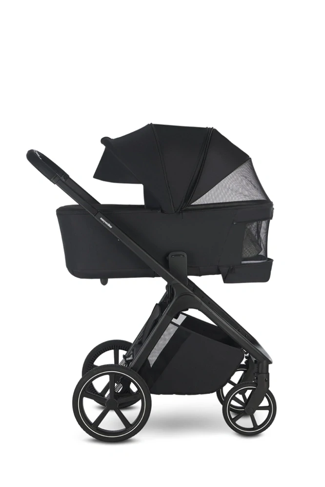 EASYWALKER Kočárek kombinovaný Zoey Go Pure Black