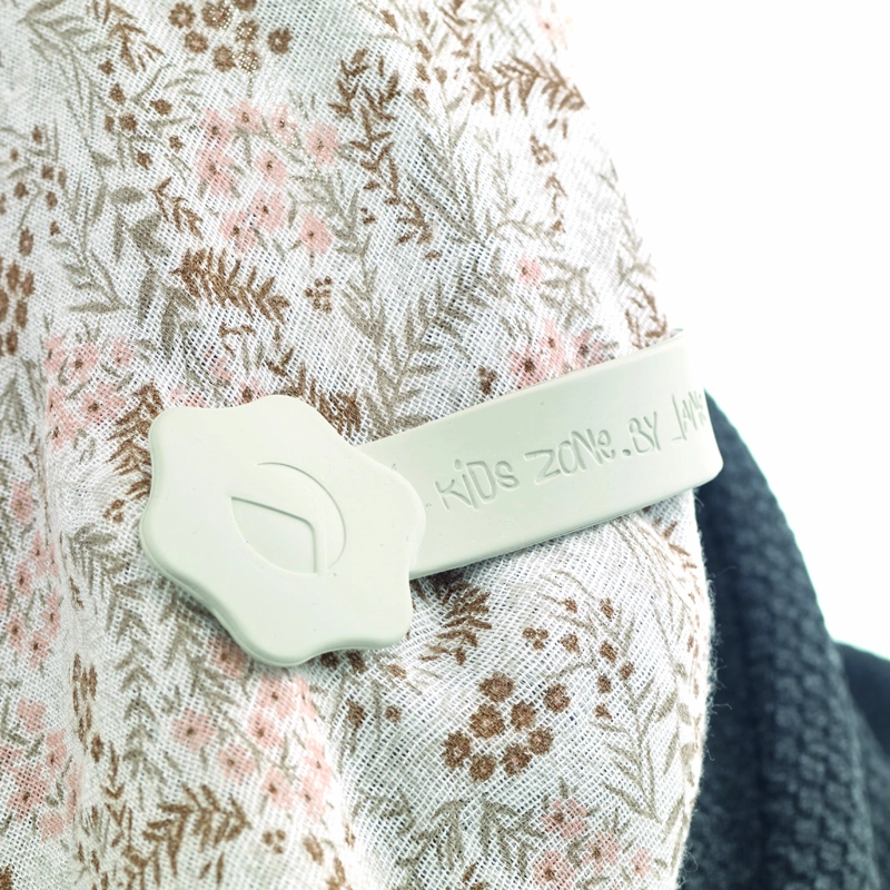 JANÉ Úchyty na kočárek silikónové s magnetem Aquarel Blue 4 ks