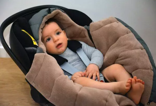 Fusak do autosedačky COTTONMOOSE Montana modrý