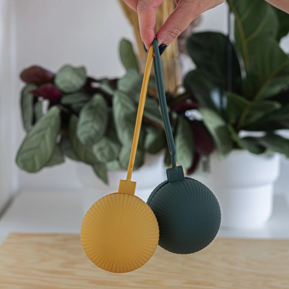 PETITE&MARS Pouzdro silikonové na dudlík Take&Match Intense Ochre 0m+