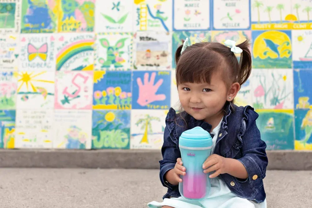 CHICCO Hrneček Active termo s tvrdým náustkem 266 ml, ružový 14m+