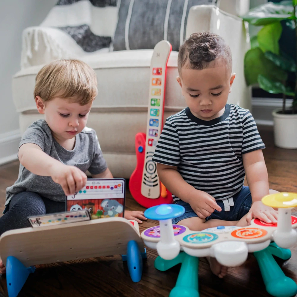 BABY EINSTEIN Hračka dřevěná hudební piano Together in Tune Piano Connected Magic Touch HAPE 12m+