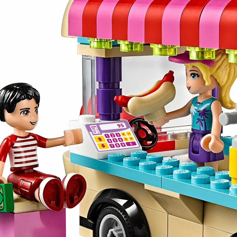 LEGO® Friends 41129 Dodávka s párky v rohlíku v zábavním parku