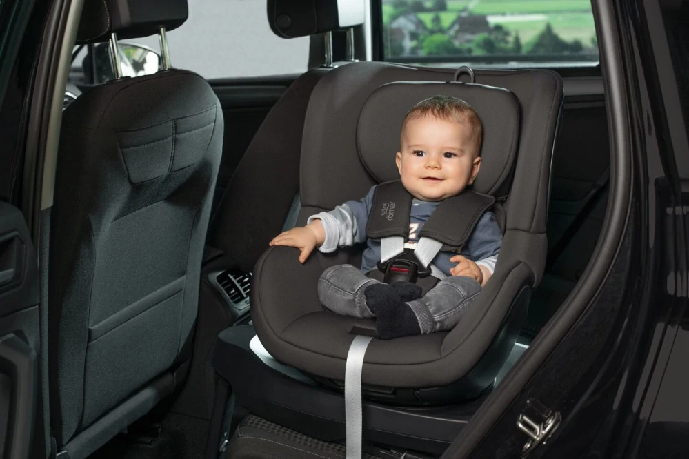 Autosedačka BRITAX RÖMER Dualfix Plus Night Blue