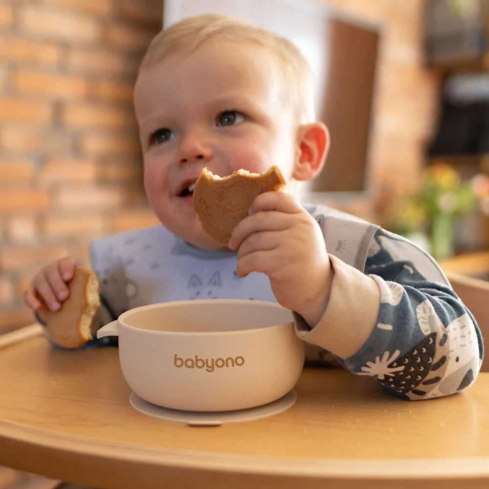 BABYONOBABYONO Miska silikonová s přísavkou a víčkem béžová 6m+