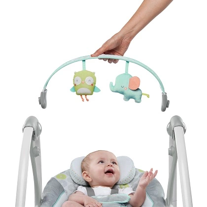 Ingenuity Houpačka s melodií Hoots&Hugs 0m+, do 9kg