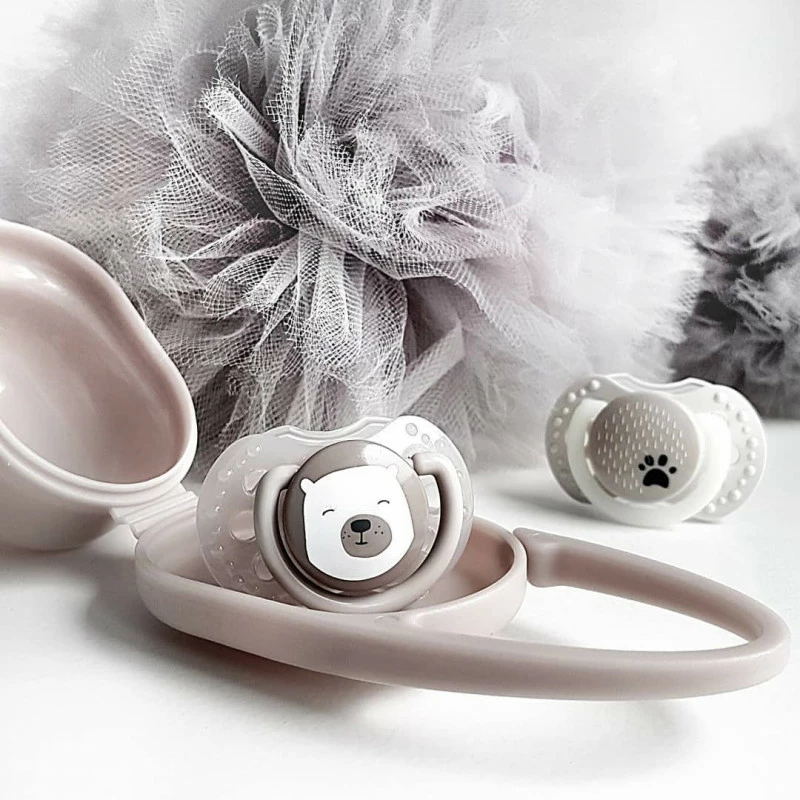 LOVI Dudlík s mini štítkem 3-6m silikonový dynamický BUDDY BEAR 3-6m 2ks