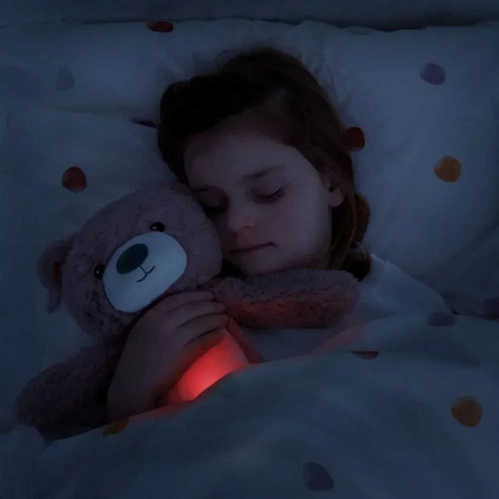 Zazu Medvídek BRODY růžový - sleeptrainer s melodiemi a nočním světlem