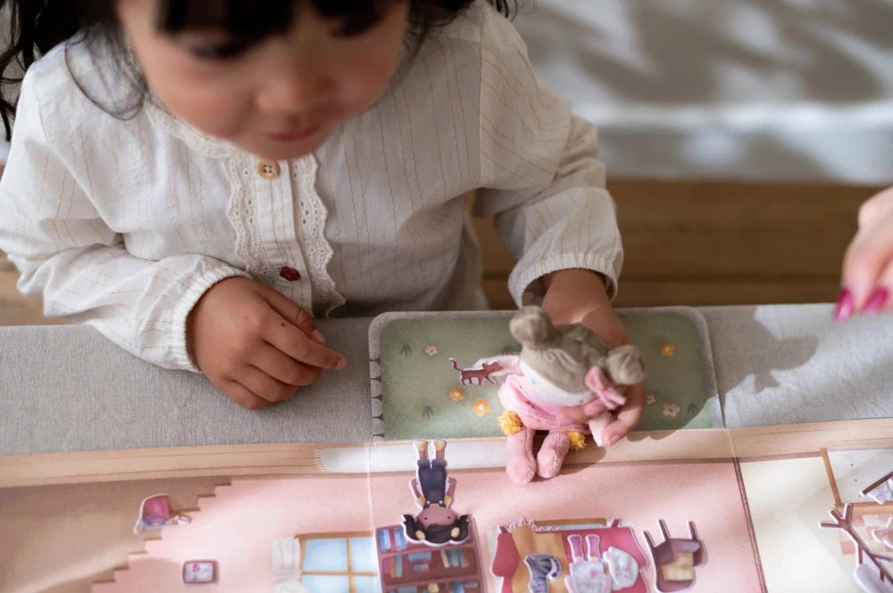 Little Dutch Knížka se samolepkami Dům Rosa