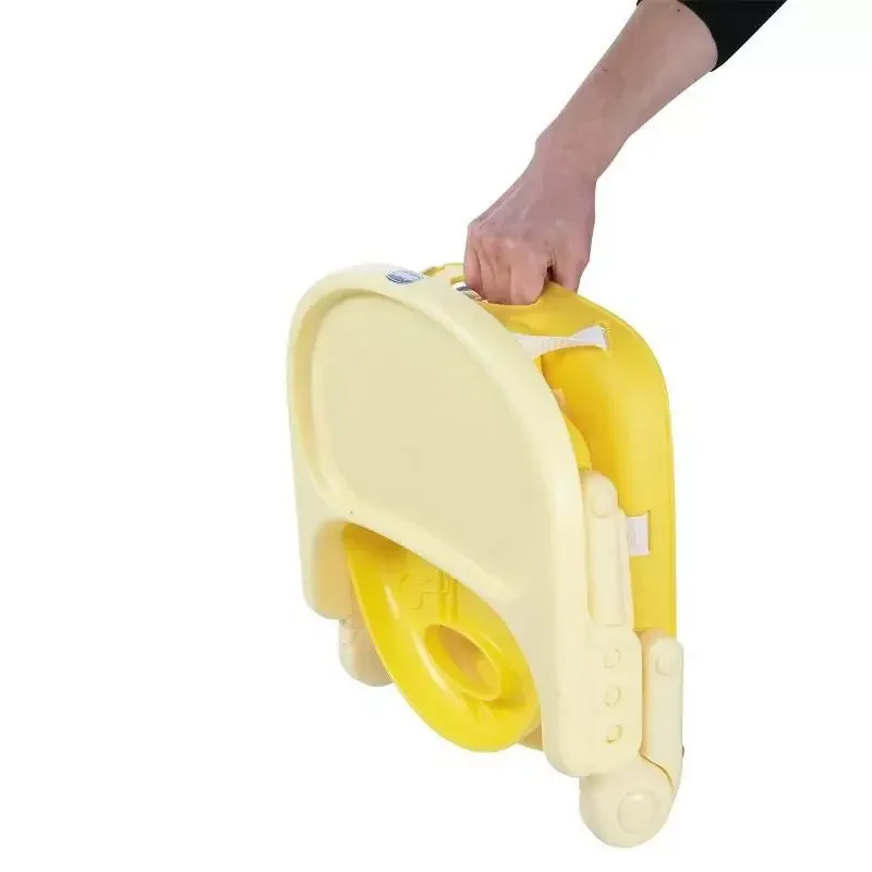 CHICCO Podsedák přenosný Pocket Snack na židli - Saffron