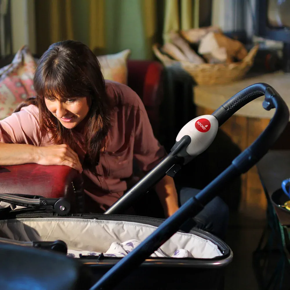 Rockit přenosné houpadlo kočárku