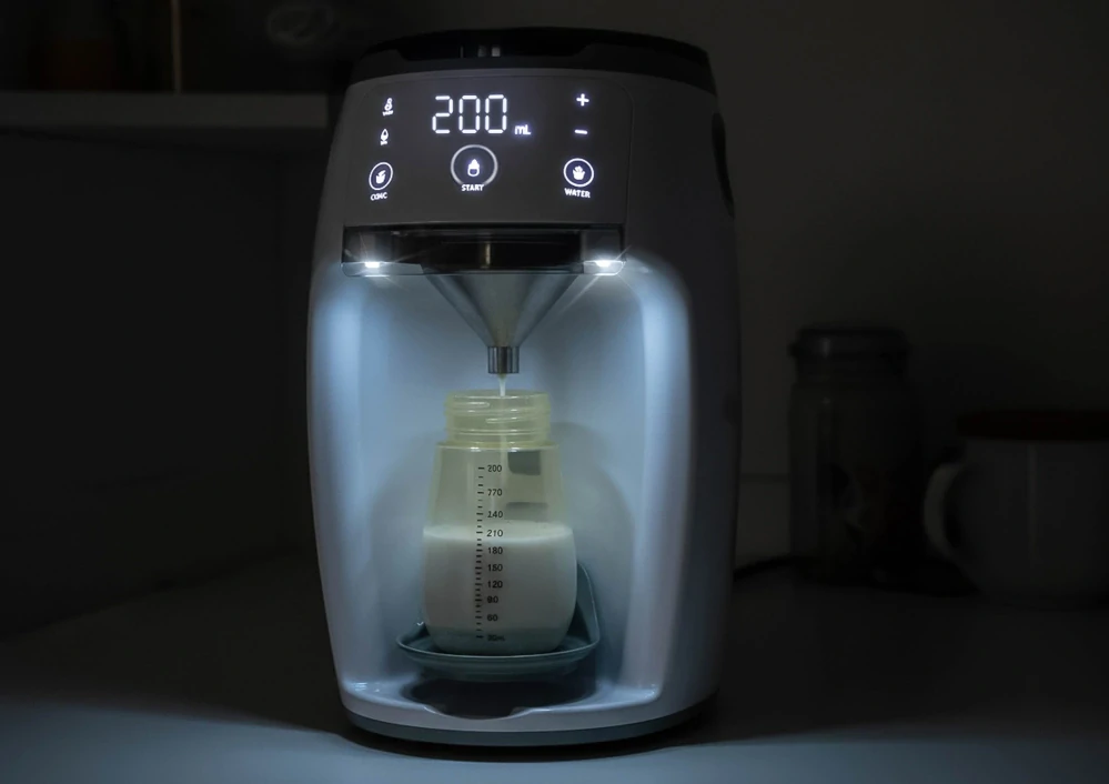 ZOPA Přístroj na přípravu kojeneckého mléka Babyccino, White
