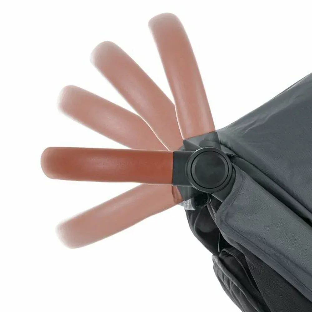 PETITE&MARS Kočárek Street+ Air Oak + Stříška Limited 100 Airplane