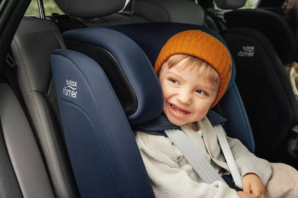 Autosedačka BRITAX RÖMER Evolvafix Space Black