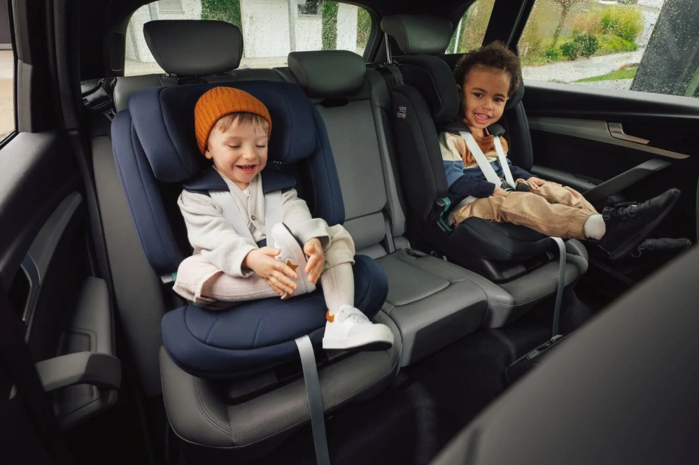 Autosedačka  BRITAX RÖMER Versafix Moonlight Blue