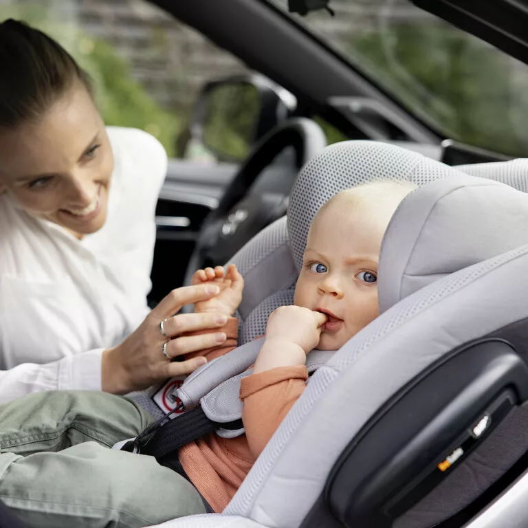 Autosedačka BeSafe Stretch  anthracite mesh