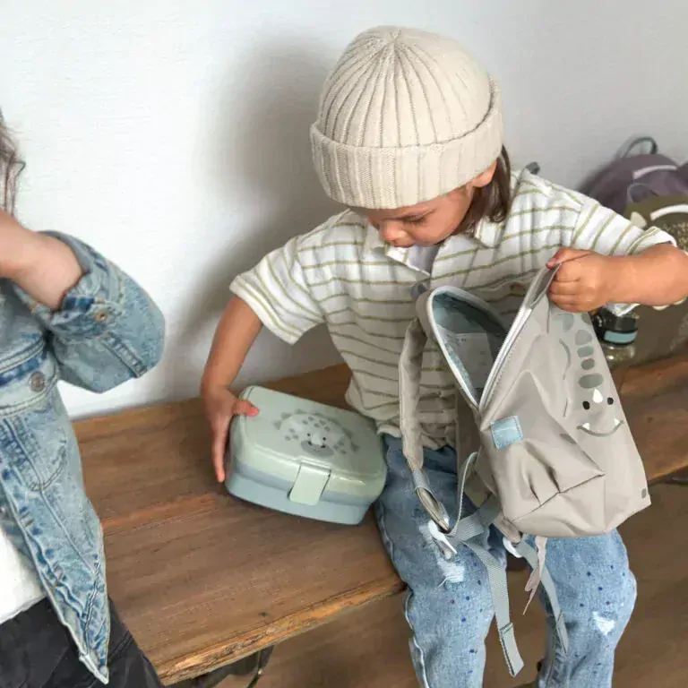 Svačinový set Lässig Lunch Set About Friends dino green