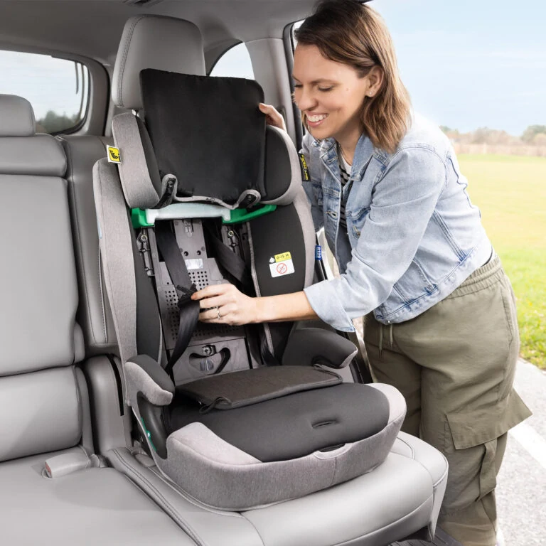 GRACO Autosedačka Energi™ R129 midnight